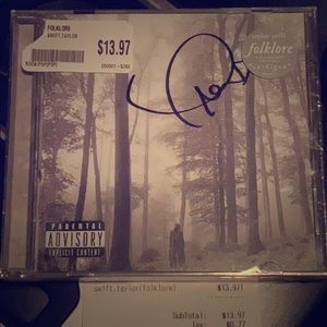 Autographed Taylor Swift’s 8th album, folklore✨
